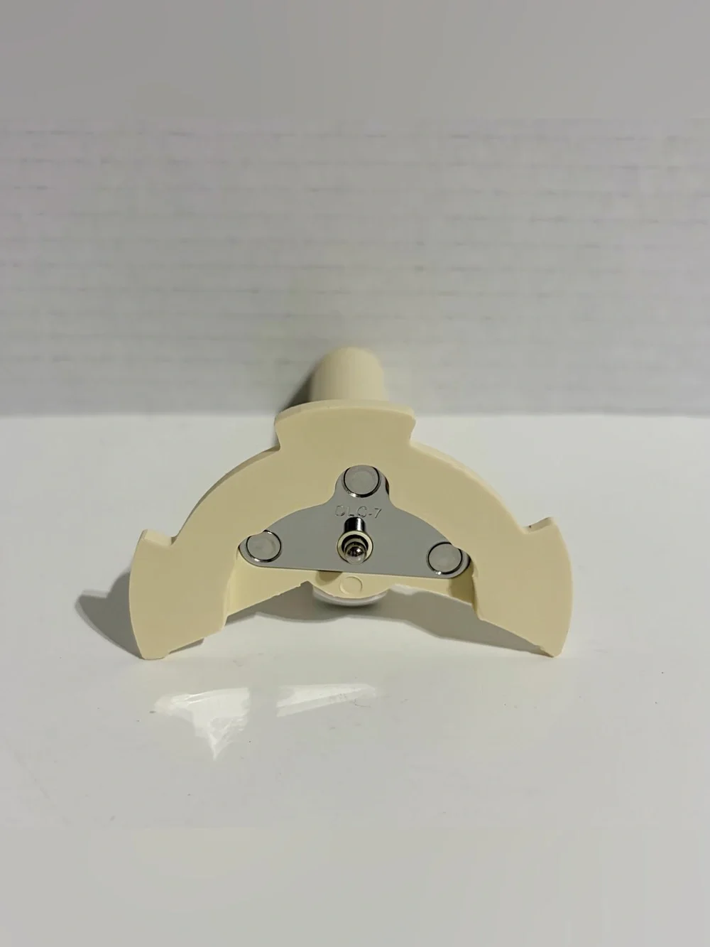 Lot 3 Cuisinart DLC-044TX 4mm Slice DLC-037TX Shred Disc DLC-039TX Stem  DFP-14